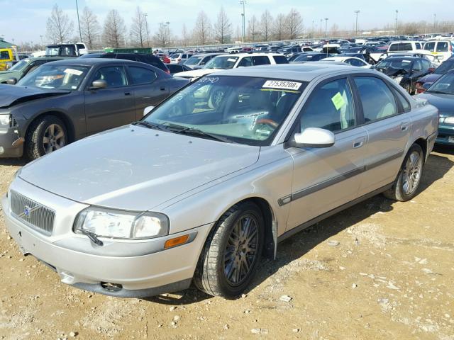 YV1TS94D711207953 - 2001 VOLVO S80 SILVER photo 2