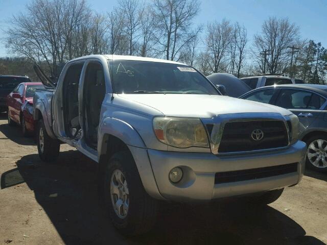 3TMLU42N86M006474 - 2006 TOYOTA TACOMA DOU SILVER photo 1