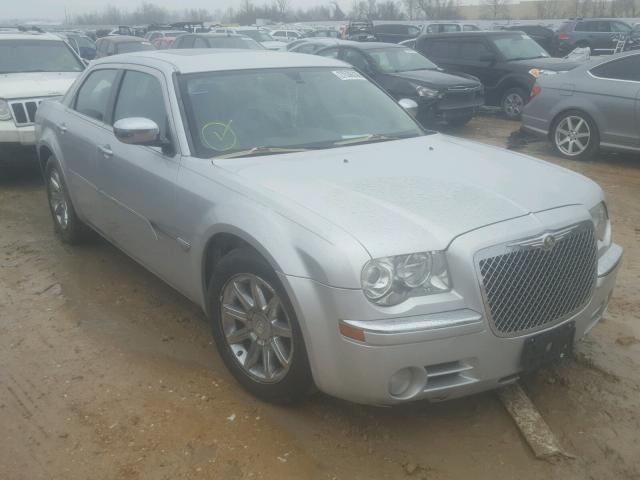 2C3AA63H15H136229 - 2005 CHRYSLER 300C SILVER photo 1