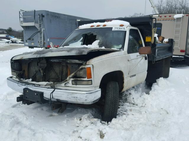 1GDJK34N2NE547427 - 1992 GMC SIERRA K35 WHITE photo 2