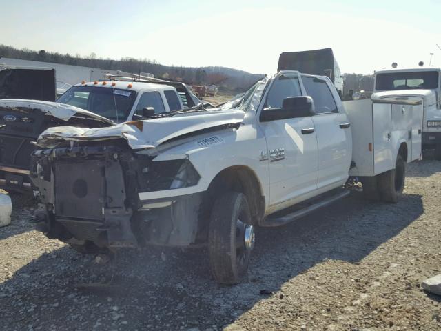 3C7WRSCL1GG140245 - 2016 RAM 3500 WHITE photo 2