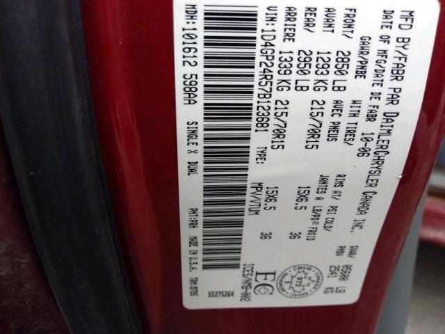 1D4GP24R57B123681 - 2007 DODGE GRAND CARA RED photo 9