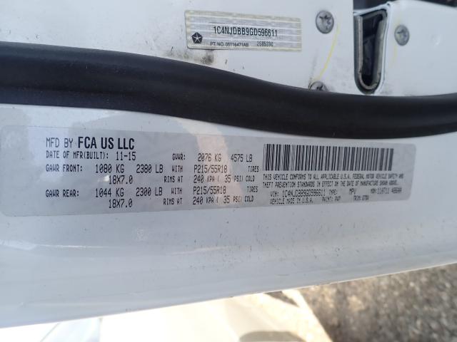 1C4NJDBB9GD596611 - 2016 JEEP COMPASS SP WHITE photo 10