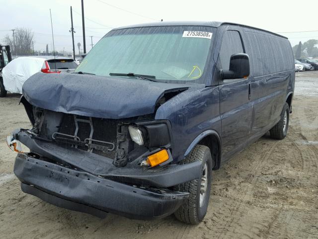 1GCZGUBGXC1128068 - 2012 CHEVROLET EXPRESS G3 BLUE photo 2