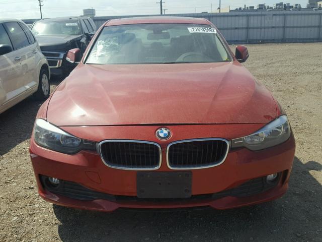 WBA3C3G59ENS69516 - 2014 BMW 320 I RED photo 9