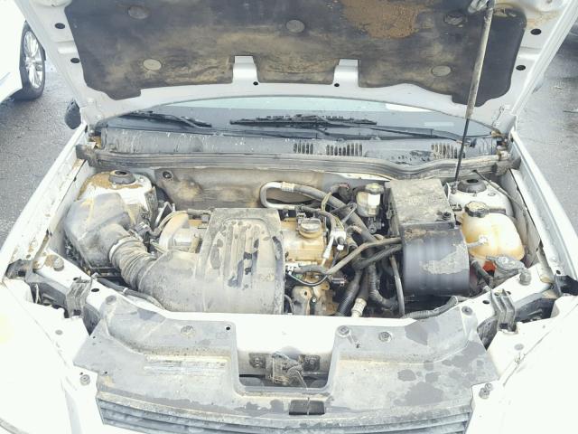 1G1AK58F387316458 - 2008 CHEVROLET COBALT LS SILVER photo 7