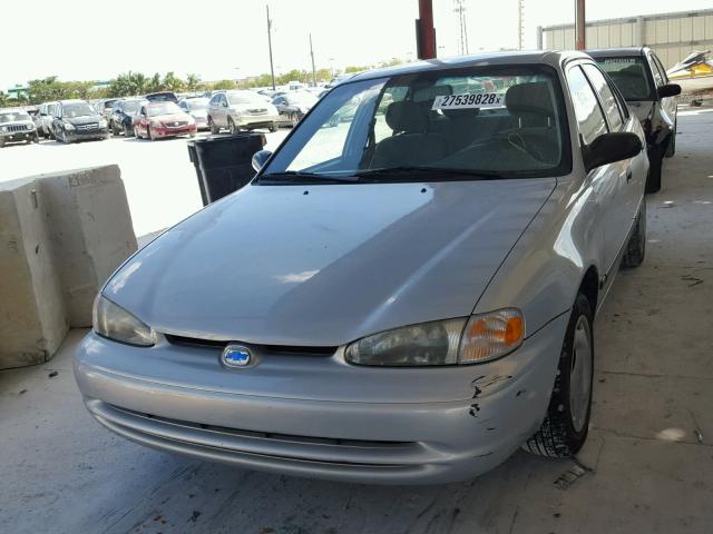 1Y1SK5289YZ428641 - 2000 CHEVROLET GEO PRIZM 银色 照片 2