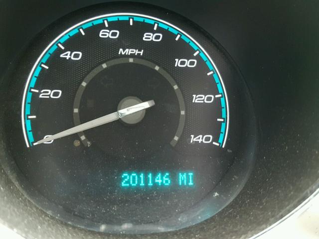 1G1ZB5EB0AF316496 - 2010 CHEVROLET MALIBU LS Gümüş foto 8