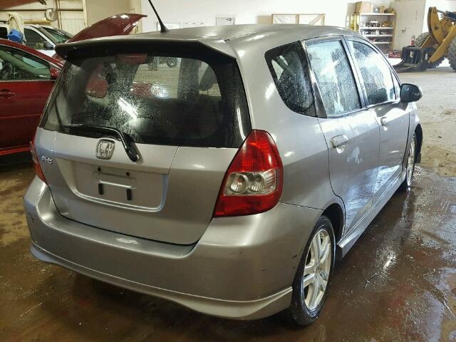 JHMGD38688S034571 - 2008 HONDA FIT SPORT SILVER photo 4