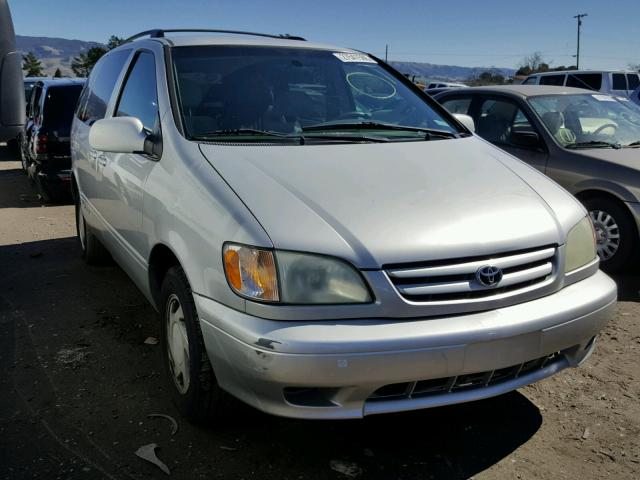 4T3ZF13C23U512005 - 2003 TOYOTA SIENNA LE SILVER photo 1