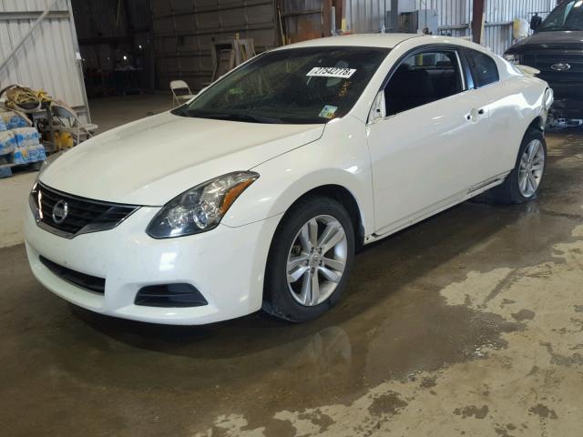 1N4AL2EP2CC243377 - 2012 NISSAN ALTIMA S WHITE photo 2