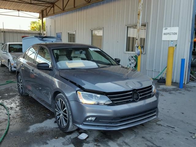 3VWD17AJ0FM427969 - 2015 VOLKSWAGEN JETTA SE GRAY photo 1