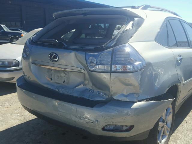 JTJGW31UX82009589 - 2008 LEXUS RX 400H SILVER photo 9