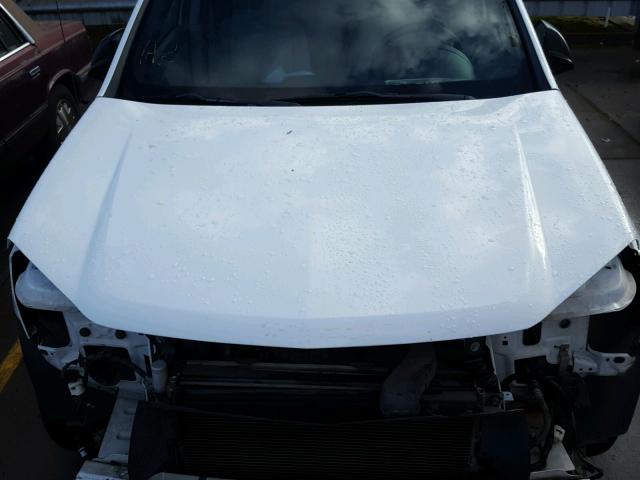 2CNDL13F266004593 - 2006 CHEVROLET EQUINOX LS WHITE photo 7