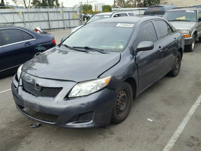 2T1BU4EE4AC535669 - 2010 TOYOTA COROLLA BA GRAY photo 2