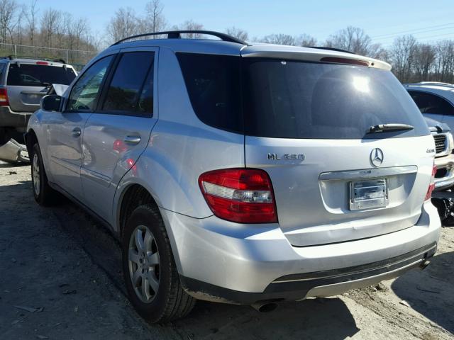 4JGBB86E66A115110 - 2006 MERCEDES-BENZ ML 350 SILVER photo 3