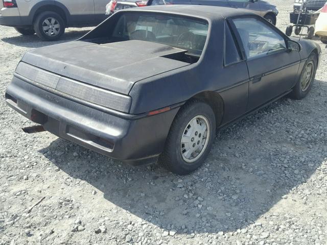 1G2PE11R2HP243187 - 1987 PONTIAC FIERO BLACK photo 4