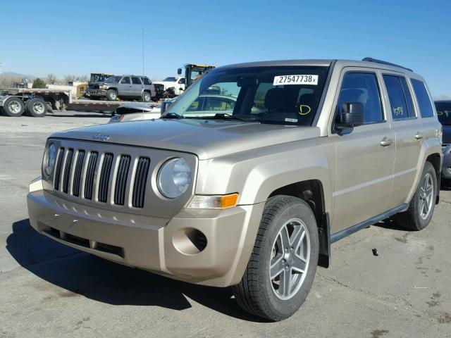 1J4NF2GB7AD511085 - 2010 JEEP PATRIOT SP BEIGE photo 2