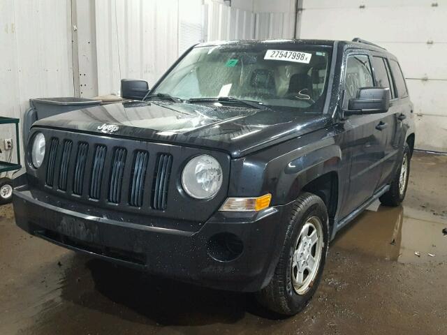 1J8FF28W18D581194 - 2008 JEEP PATRIOT SP BLACK photo 2