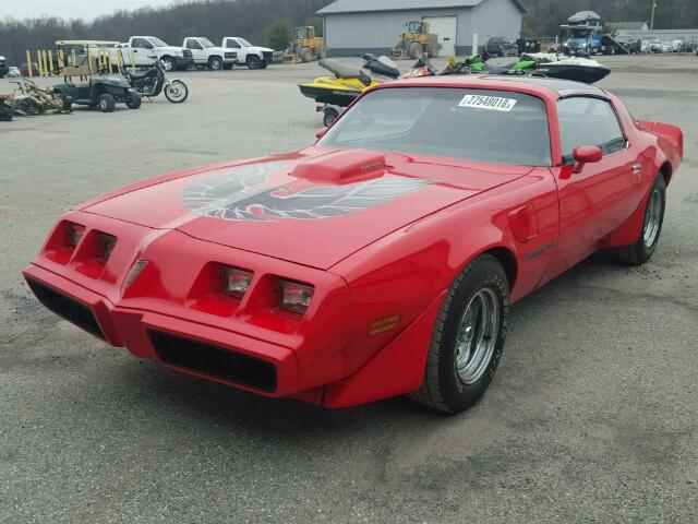 2W87WAN142159 - 1980 PONTIAC FIREBIRD RED photo 2