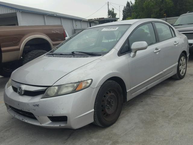 2HGFA165X9H363237 - 2009 HONDA CIVIC LX SILVER photo 2