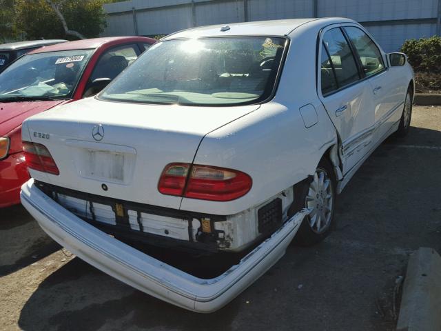 WDBJF65J61B316501 - 2001 MERCEDES-BENZ E 320 WHITE photo 4