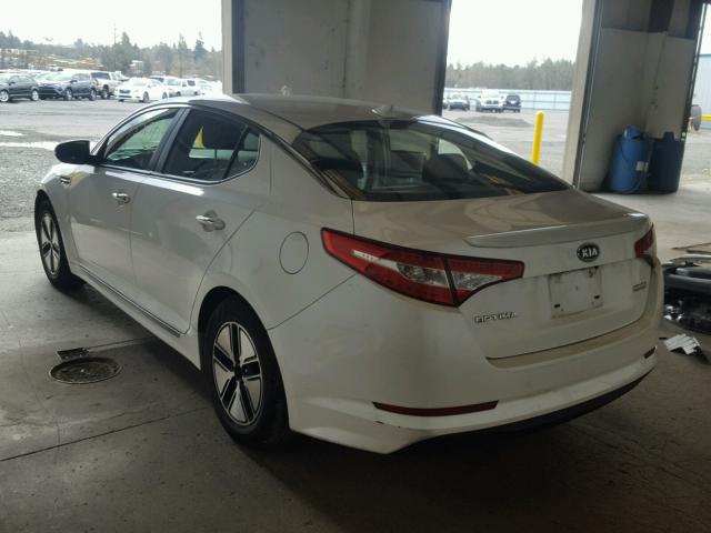 KNAGM4AD6C5013416 - 2012 KIA OPTIMA HYB WHITE photo 3