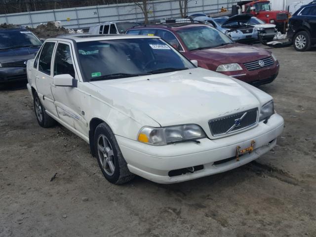 YV1LT56D1Y2633953 - 2000 VOLVO S70 WHITE photo 1