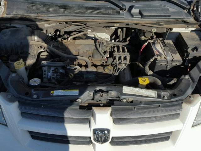 1D4HN11E59B508859 - 2009 DODGE GRAND CARA WHITE photo 7