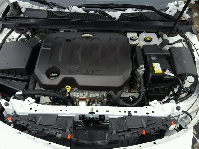 2G1125S32J9114455 - 2018 CHEVROLET IMPALA PRE WHITE photo 7
