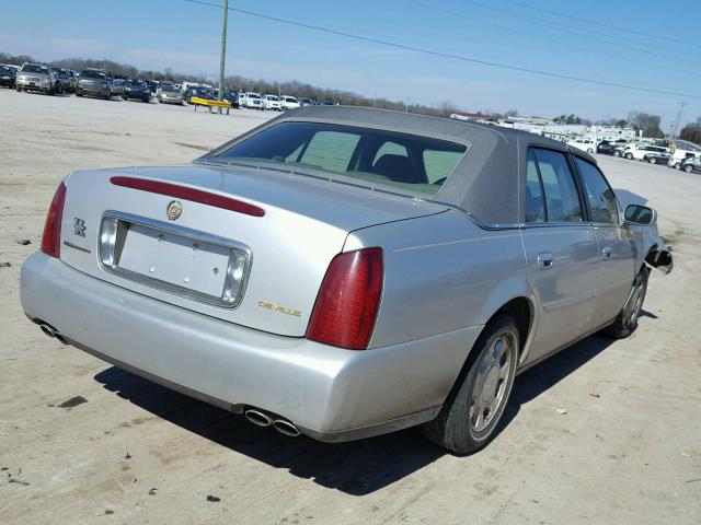 1G6KD54Y7YU190042 - 2000 CADILLAC DEVILLE SILVER photo 4