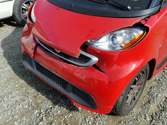 WMEEJ3BA7EK746324 - 2014 SMART FORTWO PUR RED photo 9