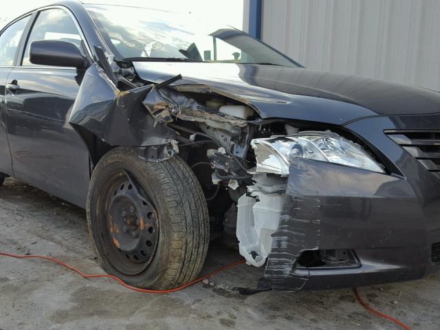 4T1BE46K99U852455 - 2009 TOYOTA CAMRY BASE GRAY photo 9