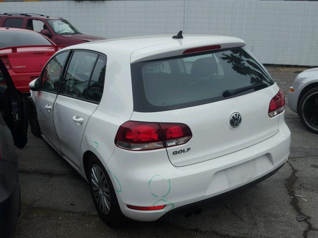 WVWDB7AJ3DW124715 - 2013 VOLKSWAGEN GOLF WHITE photo 3