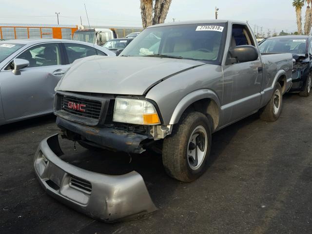 1GTCS14H438126798 - 2003 GMC SONOMA GRAY photo 2