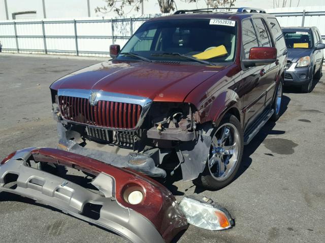 5LMFU27R73LJ38905 - 2003 LINCOLN NAVIGATOR RED photo 2