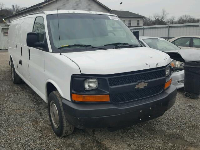 1GCGG29VX71154059 - 2007 CHEVROLET EXPRESS G2 WHITE photo 1