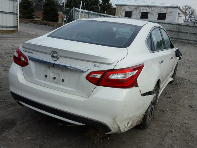 1N4AL3AP2GC126805 - 2016 NISSAN ALTIMA 2.5 WHITE photo 4