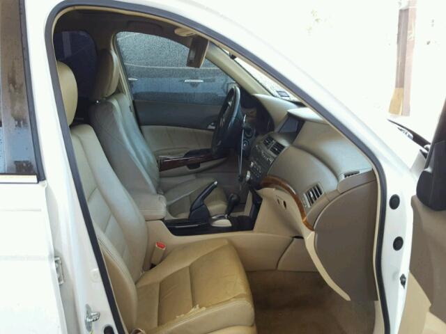 1HGCP36818A059010 - 2008 HONDA ACCORD EXL WHITE photo 5