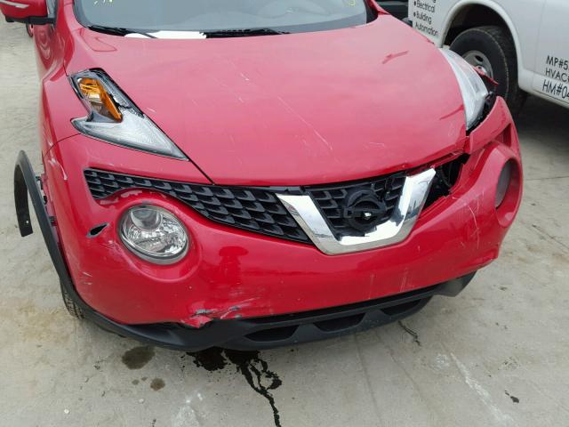 JN8AF5MV7HT750340 - 2017 NISSAN JUKE S RED photo 10