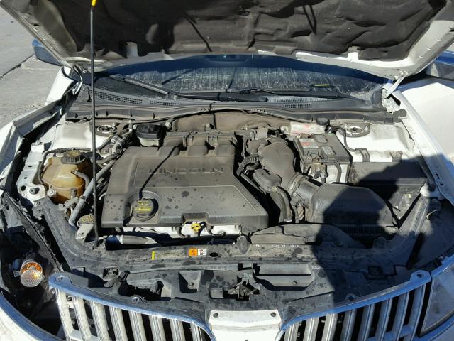 3LNHL2GC6AR615266 - 2010 LINCOLN MKZ WHITE photo 7