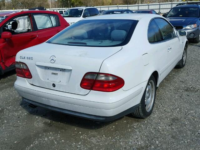 WDBLJ65G0XF048428 - 1999 MERCEDES-BENZ CLK 320 WHITE photo 4