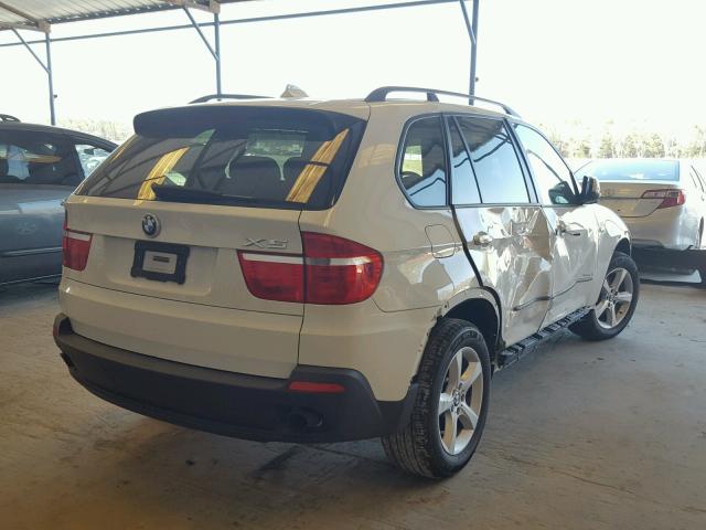 5UXFE4C57AL382536 - 2010 BMW X5 XDRIVE3 WHITE photo 4