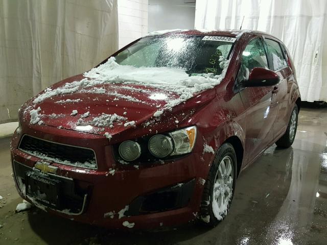 1G1JC6SG8D4143925 - 2013 CHEVROLET SONIC LT RED photo 2