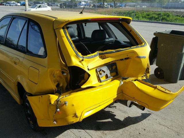 JM1BJ245531153334 - 2003 MAZDA PROTEGE PR YELLOW photo 9