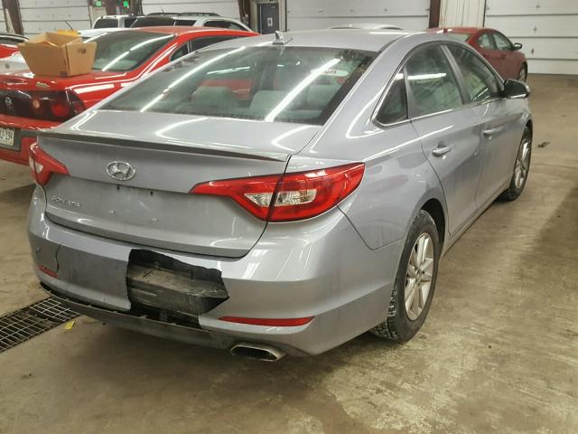 5NPE24AF6GH348991 - 2016 HYUNDAI SONATA SE GRAY photo 4