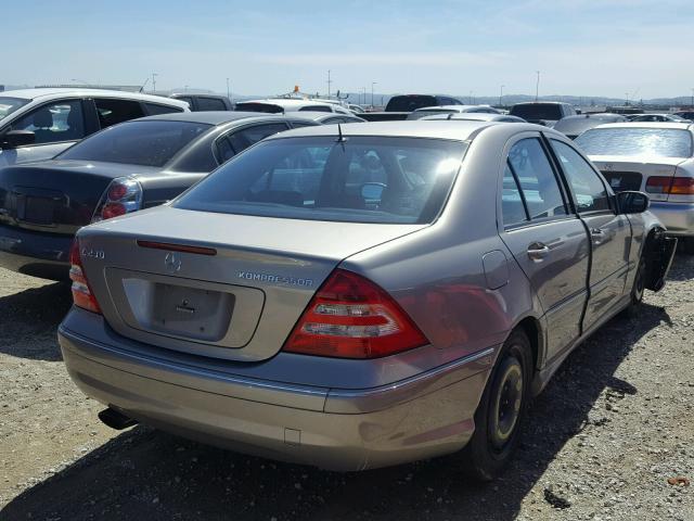 WDBRF40J35F622097 - 2005 MERCEDES-BENZ C 230K SPO TAN photo 4