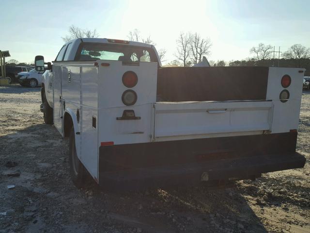 1GBJC79K99E109425 - 2009 CHEVROLET SILVERADO WHITE photo 3