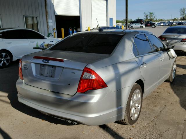 3FAHP0HA1AR142022 - 2010 FORD FUSION SE SILVER photo 4