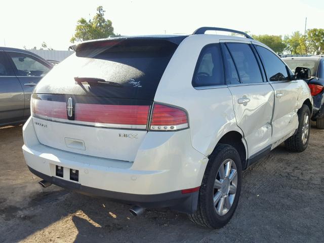 2LMDU68C27BJ11651 - 2007 LINCOLN MKX WHITE photo 4